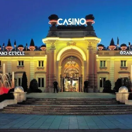 Joli Au Centre Lägenhet