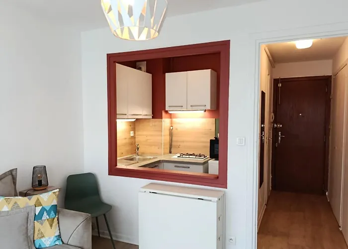 Joli Au Centre アパート *